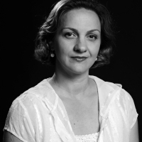Selma Alispahić, Actress, A STRANGER, 2013, Photo by Almin Zrno, © Obala Art Centar