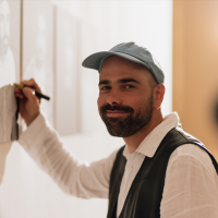 Tato Kotetishvili, Photo Call, National Theatre, 30th Sarajevo Film Festival, 2024 (C) Obala Art Centar
